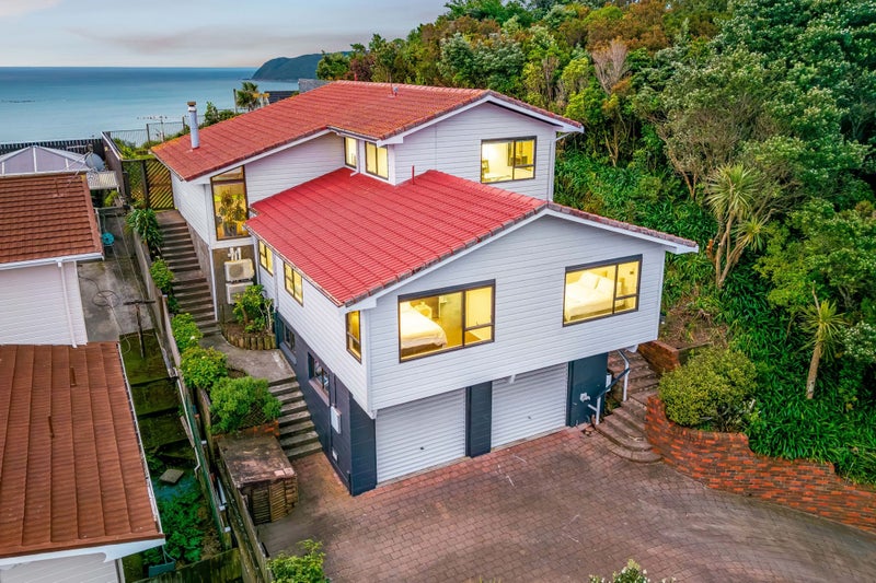 Sunsets, Seaviews and Size - Must Sell64350935664514112