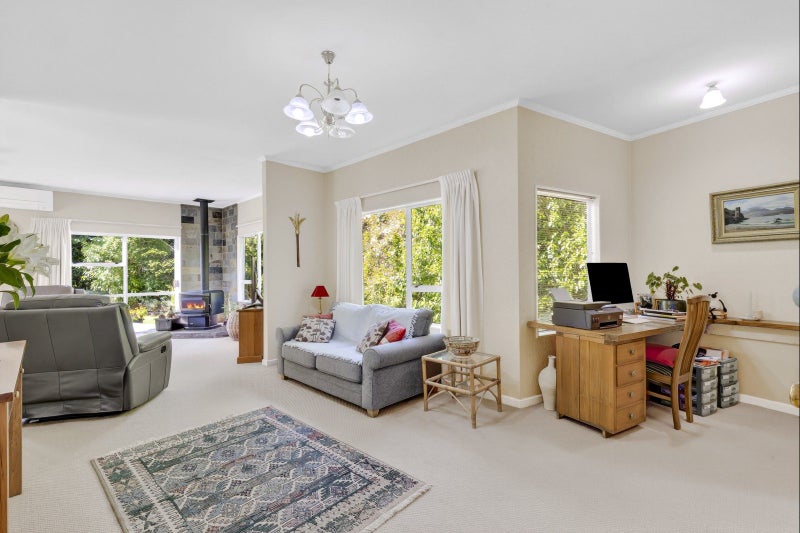 Home and income with further horticultural options64361990420482114