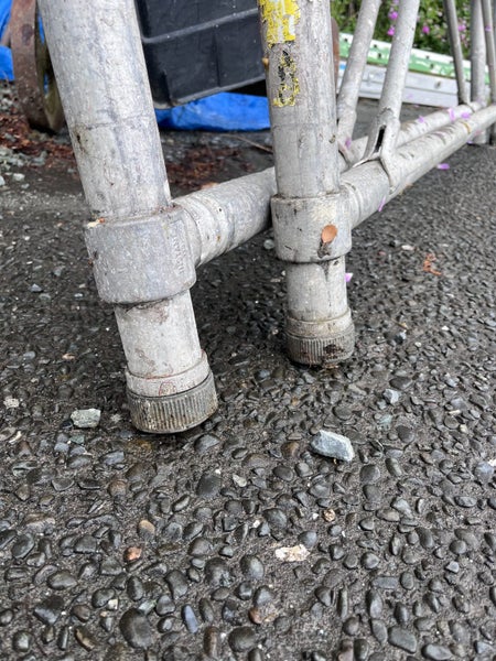 Aluminium scaffold Frames x2 Carousel 4