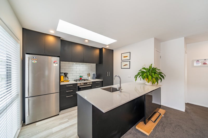 Vendors Are Moving - Must Be Sold!64351539212675113