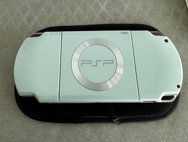 PlayStation Portable (PSP) 2000 – Mint Green | 64GB | Ready For Use64432529245185112
