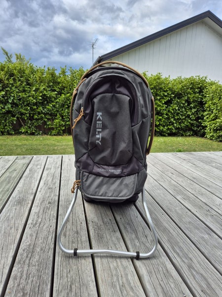 Kelty child carrier Carousel 1