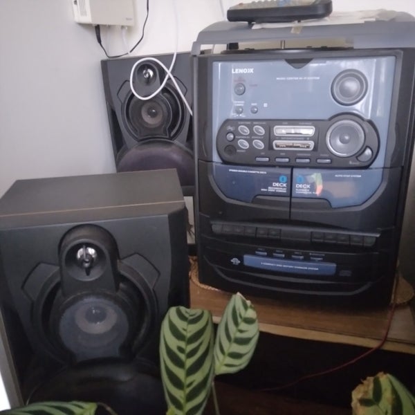 LENOIX Music Centre Hi-Fi System Carousel 1