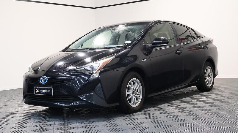 2017 Toyota Prius S Model, Top Spec,64662718271746112