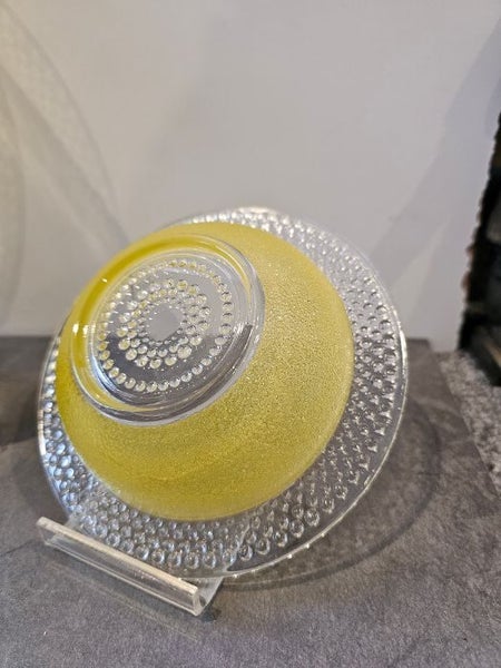 "Lemon Meringue" Glass Bowls. Great Mid-century or Deco Look. As New. Carousel 8