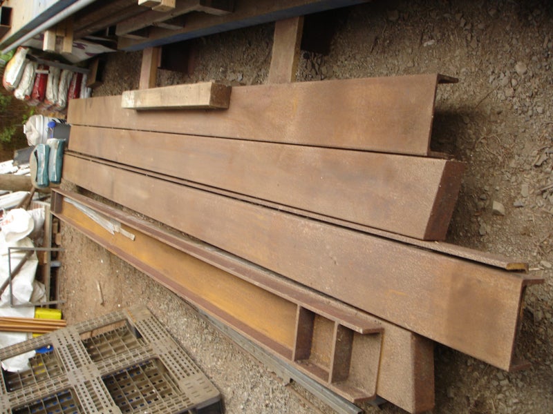 200 PFC steel portal frames64447061138818110