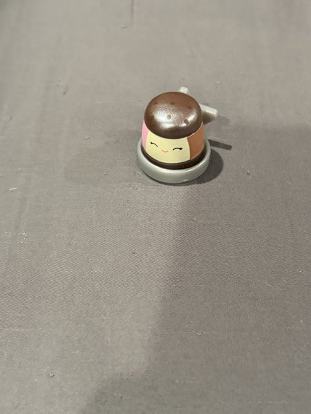 Squish a long series 3 rare Carousel 1