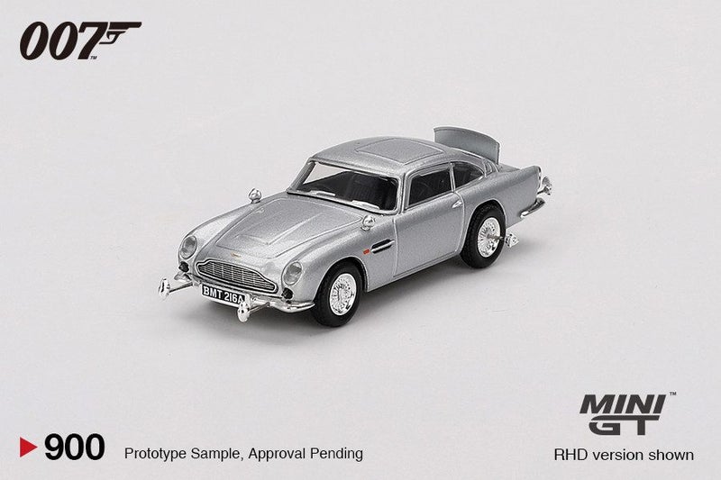 Mini GT Aston Martin DB5 Goldfinger Carousel 1