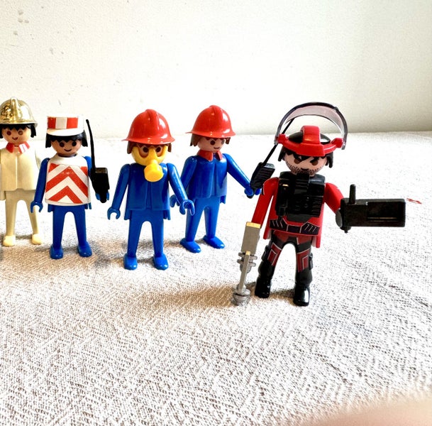 10 Vintage Playmobil figurines Carousel 3