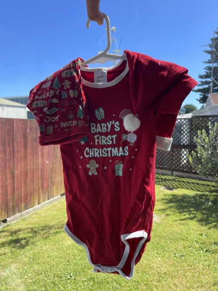 Baby’s First Christmas Outfit 12-18months Carousel 1