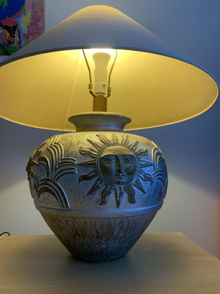 Large solid table lamp Carousel 2