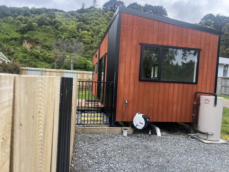 Relocatable Tiny Home Carousel 2