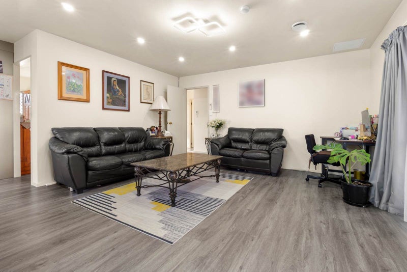 Dreaming of a new home before Christmas?64356099202945113