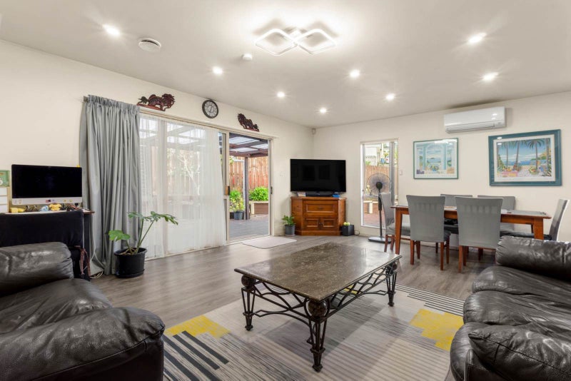 Dreaming of a new home before Christmas?64356099202945114