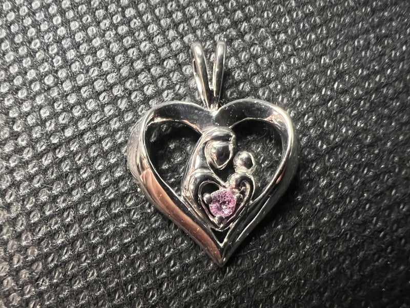 10K White Gold Mother & Child Heart Pendant with Pink Gemstone - Lot F338 Carousel 1