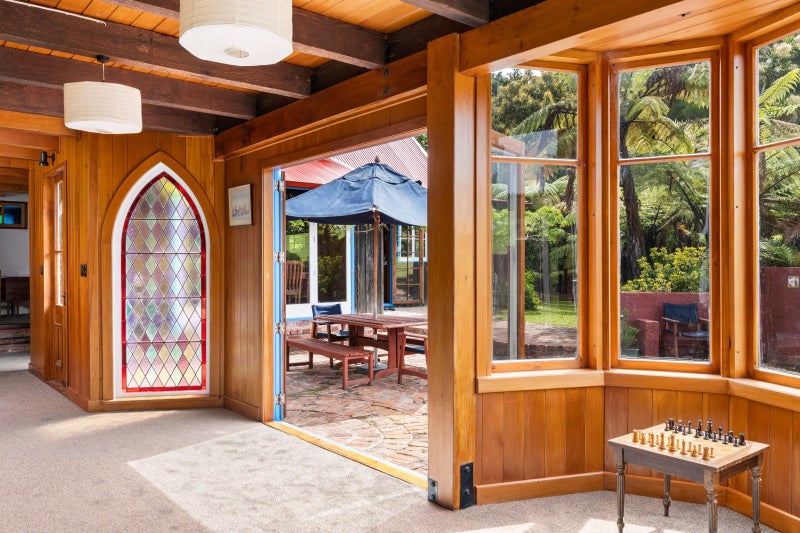 Live, relax, or develop64359582500994113