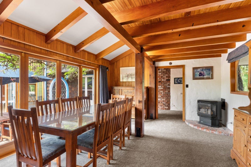 Live, relax, or develop64359582500994114