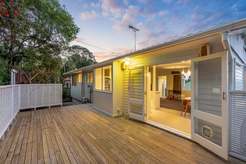 Sunny Haven + Endless Possibilities64359683058817112