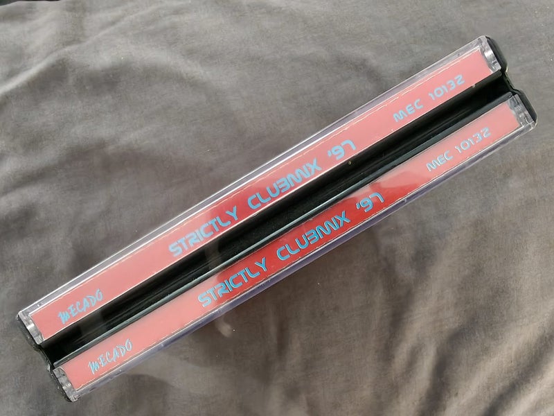 Strictly Clubmix '97 3× CD Carousel 2