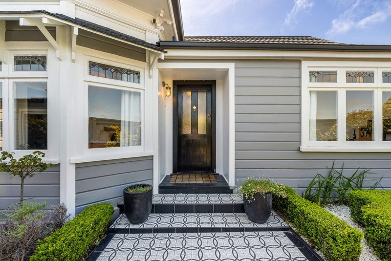 Adorable and Affordable!64360282574850111