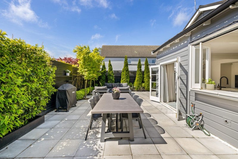 Adorable and Affordable!64360282574850114