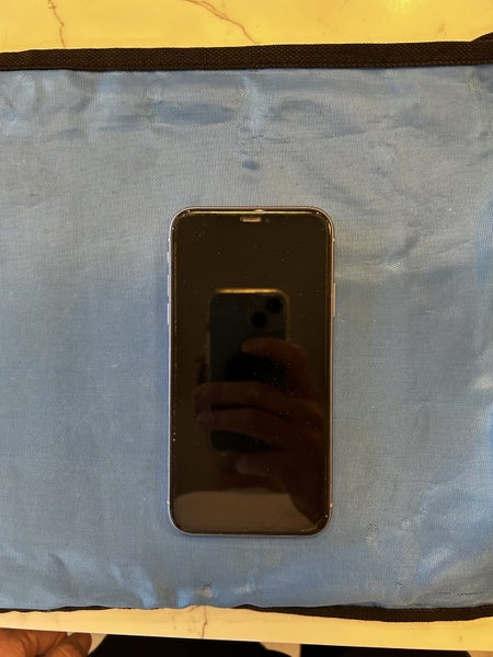 iPhone 11 - 256GB - Purple64815384263811111