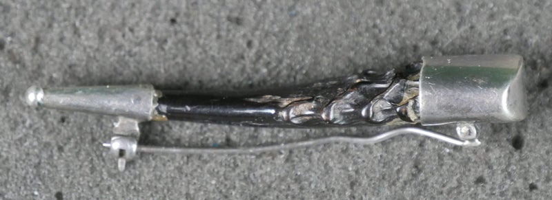 Unusual Vintage Silver Claw or Stinger (?) Pin Carousel 2