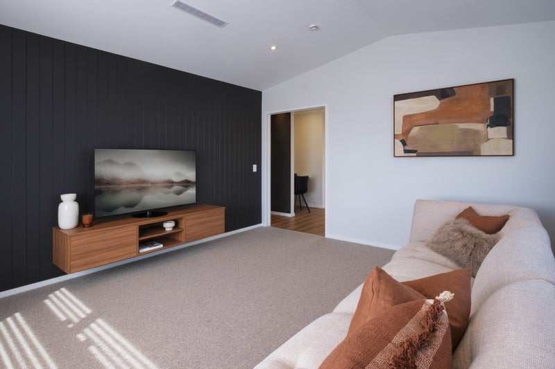 Brand new in an unbeatable location64360383545347111