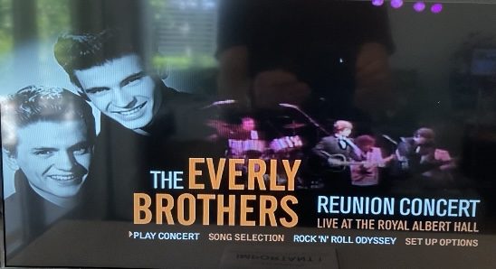 TEAC 24" HD DVD Combo TV 12V Carousel 3