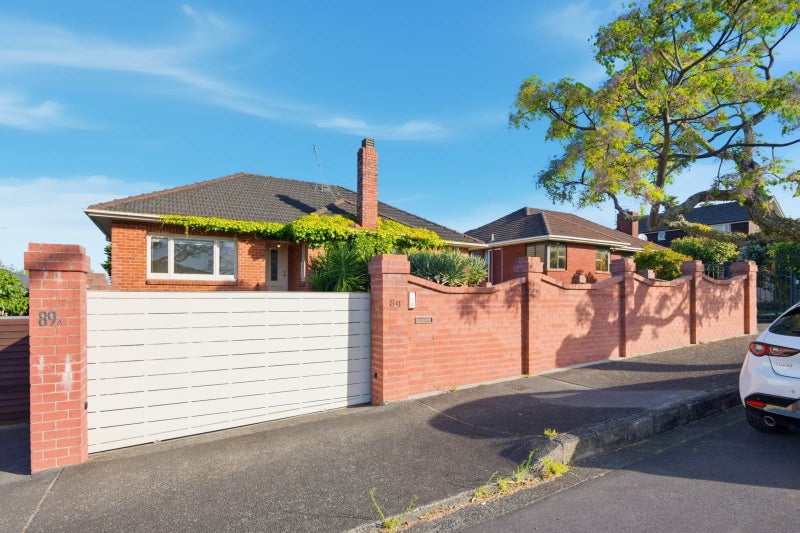 SOLID BRICK - BE QUICK! RENOVATOR'S DELIGHT64361274904065111