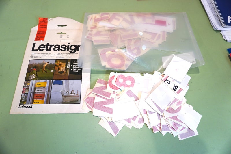 LETRASET RUB DOWN LETTERING64361584621955111