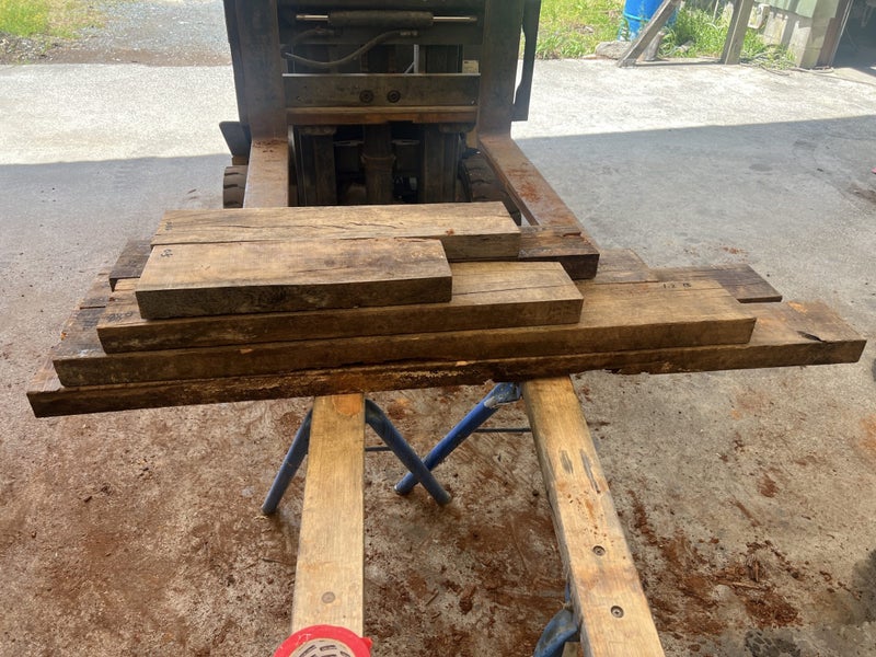 8.29 LM B-Grade & Below Black Maire Timber – 150 × 50 mm (Kiln-Dried)64361584631170114