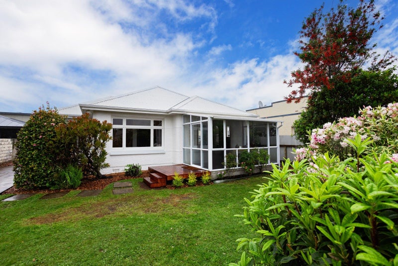 Light, Bright and Move In Ready64370373406211110