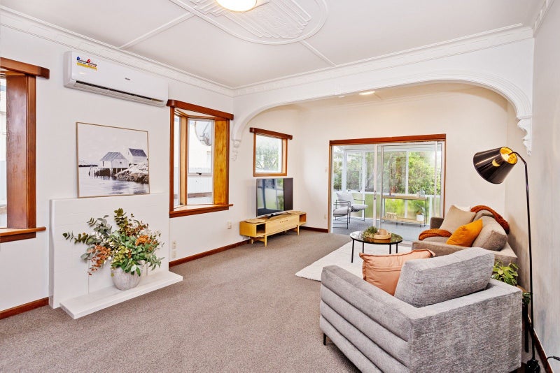 Light, Bright and Move In Ready64370373406211113