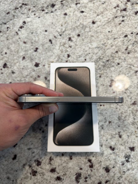 iPhone 15 Pro Max 256gb64441697159297114