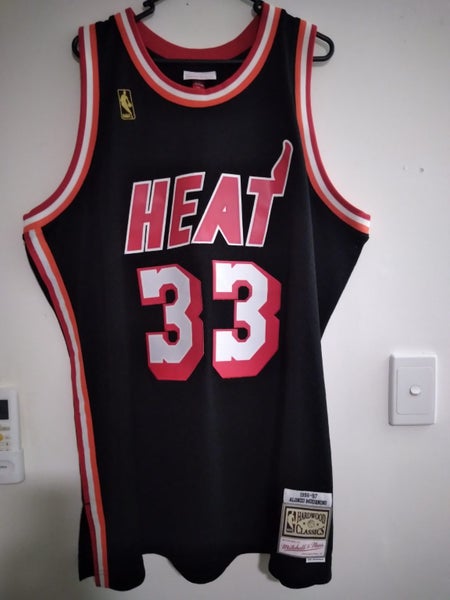 NBA Swingman Jerseys. 9x Mitchell and ness & Reebok Authentic Jerseys64362415985923111