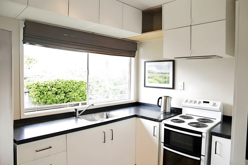 Prime Location! Steps from Glendowie College!64440634769667114