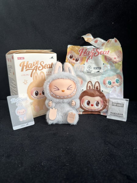 Popmart Labubu Have A Seat -HEHE Carousel 1