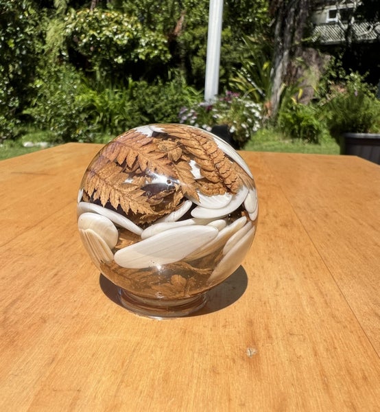 Resin Art Sphere With West Coast Fern And Sea Shells Carousel 2