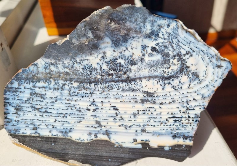 Large Polished Agate 818 grams Carousel 1