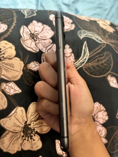 Iphone 1164441792939139113