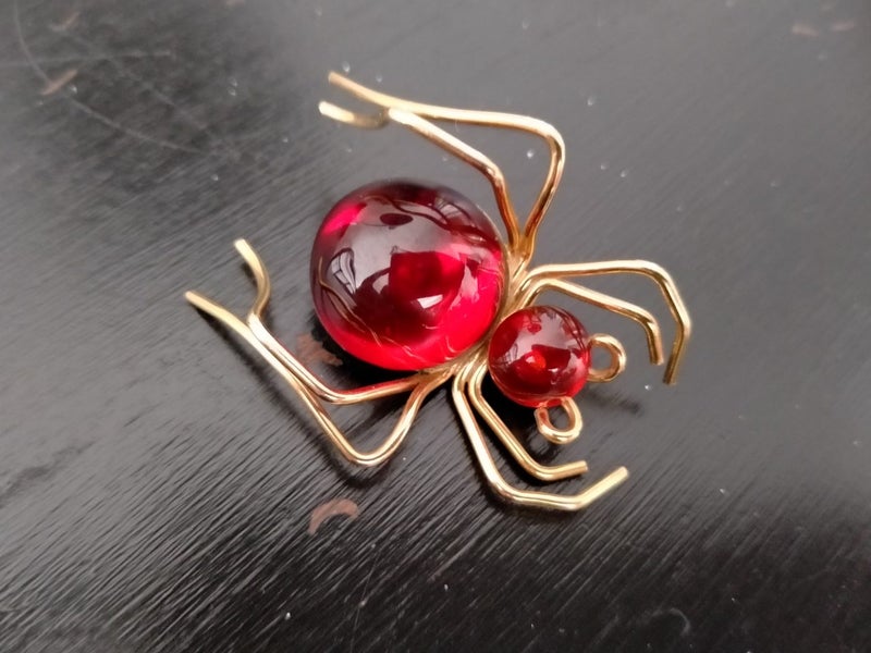 Vintage Amber Gold Filled Spider Brooch Carousel 1
