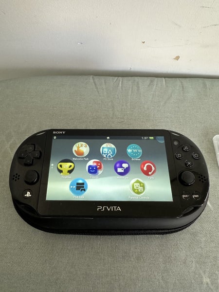 PS Vita 2000 – Black | 64 GB | Fully Set Up64366372678913111