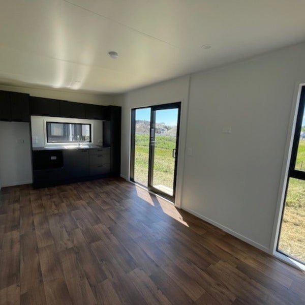 Tiny Home Base | Studio 6.6m x 3m Carousel 5