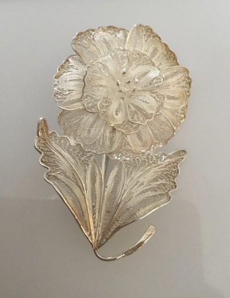 Large Silver Filigree Flower Brooch (61 mm Length) Carousel 2