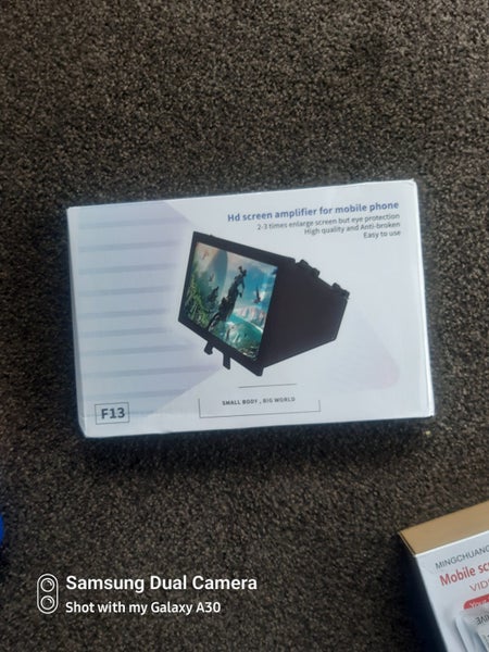 HD SCREEN AMPLIFIER FOR MOBILE PHONE64370205128705110