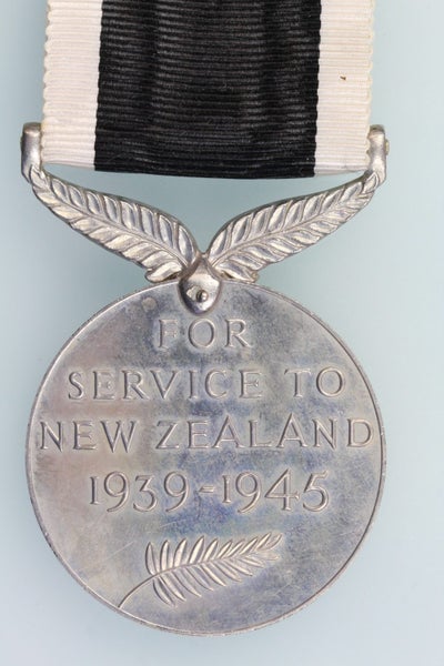 WWII 1939-1945 NEW ZEALAND WAR SERVICE MEDAL Carousel 1