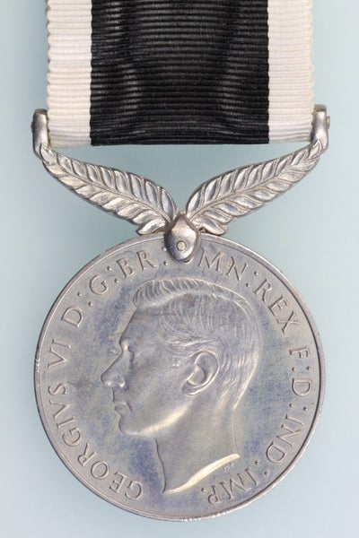 WWII 1939-1945 NEW ZEALAND WAR SERVICE MEDAL Carousel 2