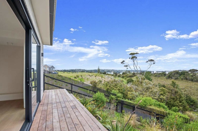 Hobsonville, 5 bedrooms64532077745666110