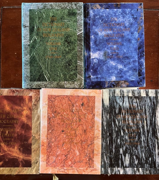 The Dictionary Of New Zealand Biography - 5 volumes64371503694849110